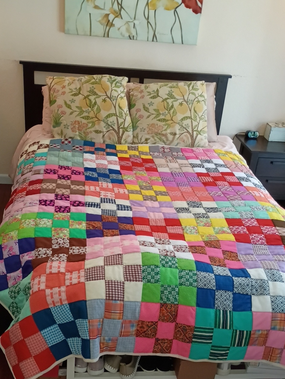 Handmade Patchwork Quilt - Full/Queen - Vintage!